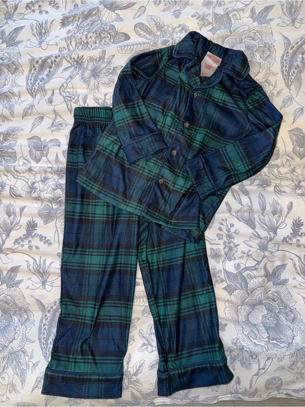 4 MATCHING SETS PJ 3T BUNDLE BAG